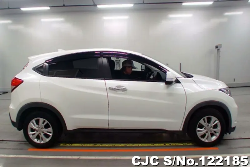 2015 Honda / Vezel Stock No. 122185