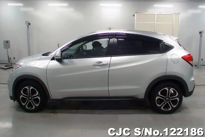 2015 Honda / Vezel Stock No. 122186