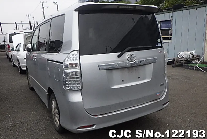 2011 Toyota / Noah Stock No. 122193