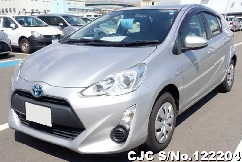 2015 Toyota / Aqua Stock No. 122204