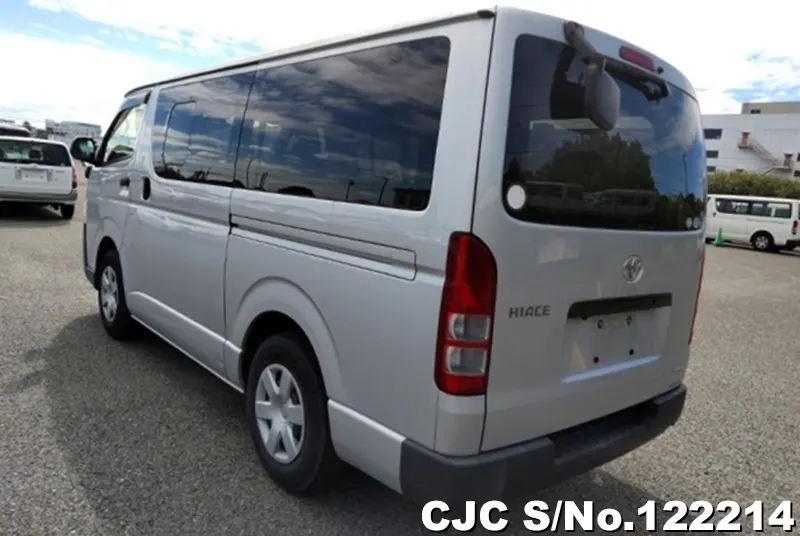 2015 Toyota / Hiace Stock No. 122214