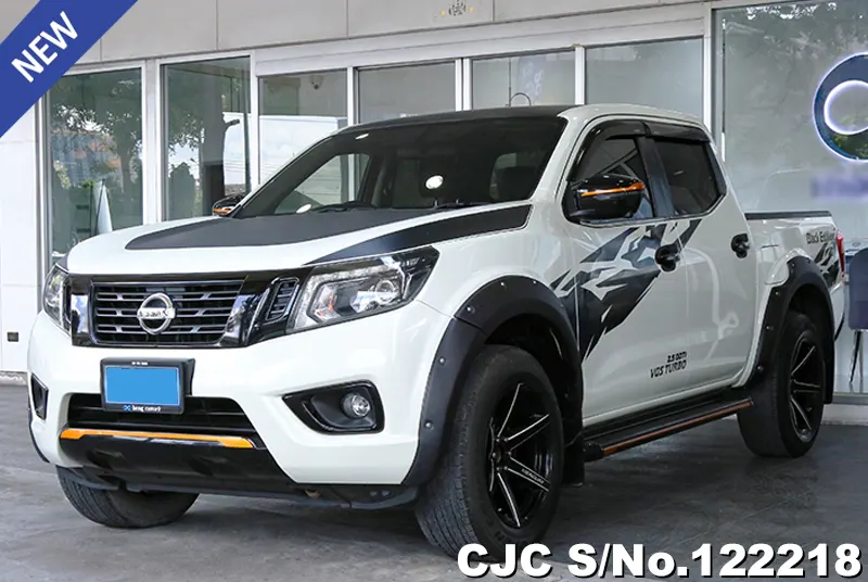 Nissan Navara in White for Sale Image 2