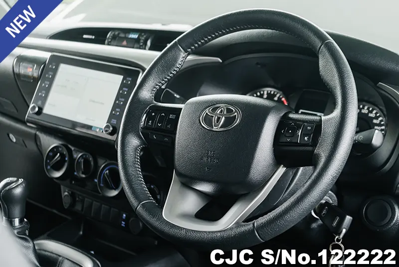 2021 Toyota / Hilux / Revo Stock No. 122222