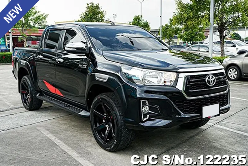 2016 Toyota / Hilux / Revo Stock No. 122235