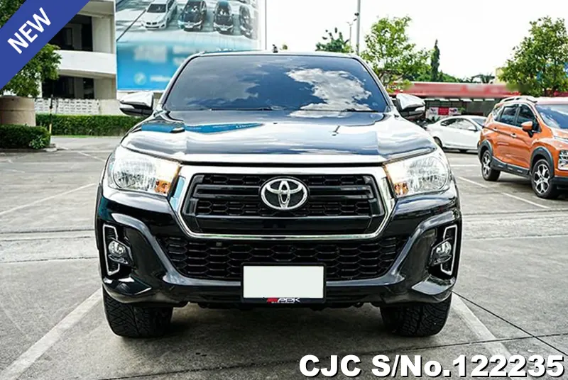 Toyota Hilux in Black for Sale Image 4