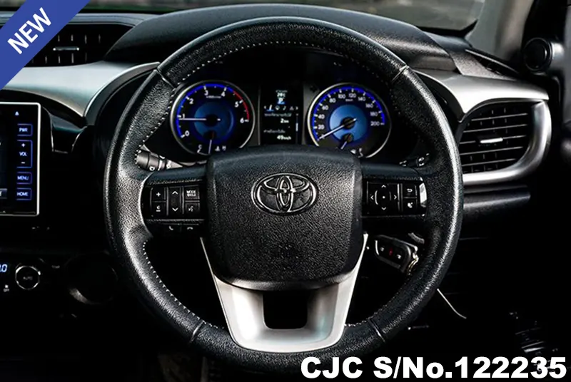 Toyota Hilux in Black for Sale Image 9