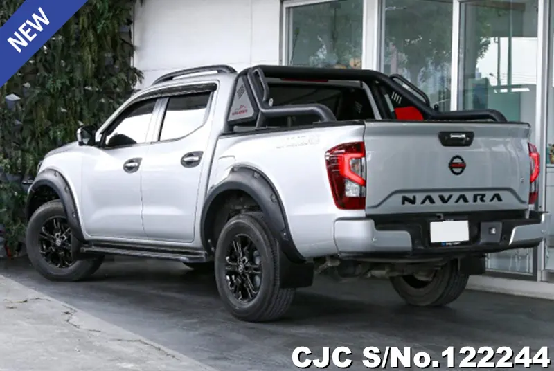 2021 Nissan / Navara Stock No. 122244