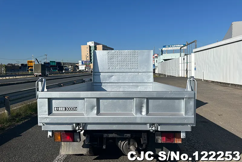 2005 Isuzu / Elf Stock No. 122253