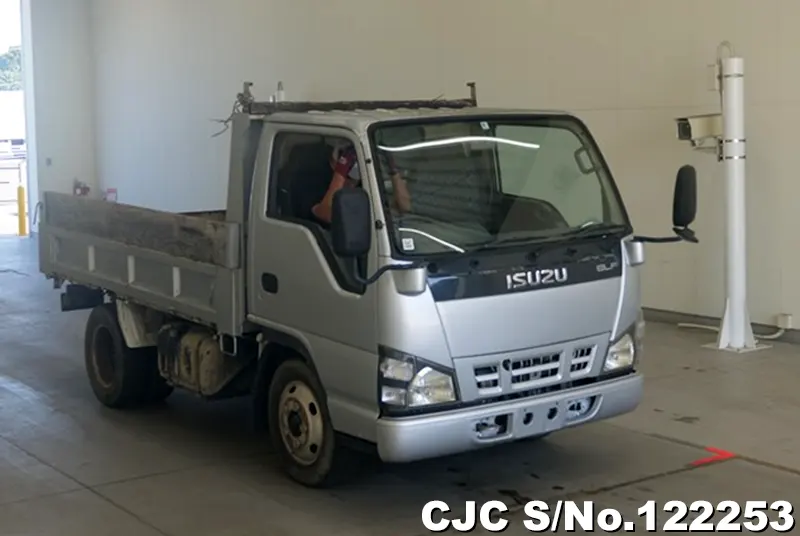 2005 Isuzu / Elf Stock No. 122253