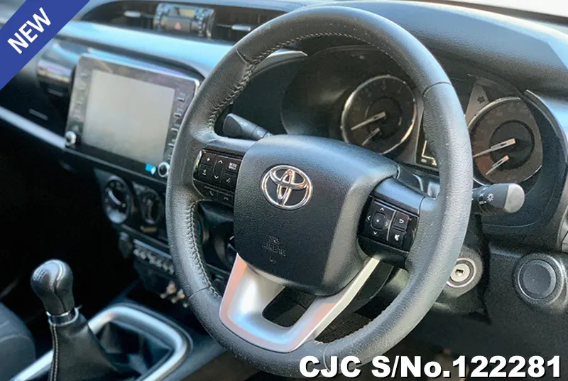 2021 Toyota / Hilux / Revo Stock No. 122281