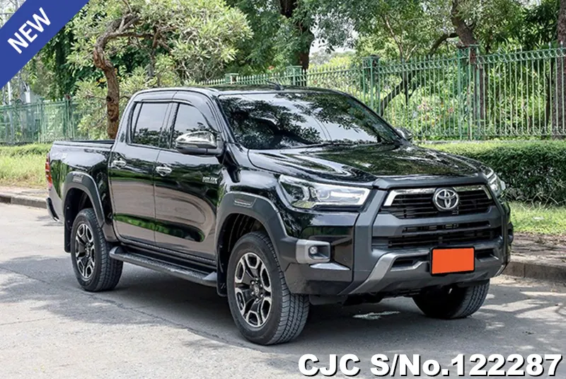 2023 Toyota / Hilux / Revo Stock No. 122287