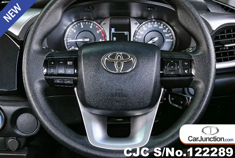 2021 Toyota / Hilux / Revo Stock No. 122289