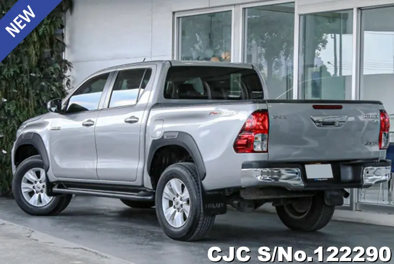 2019 Toyota / Hilux / Revo Stock No. 122290