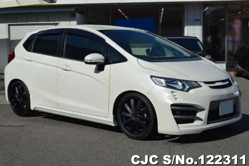 2017 Honda / Fit Stock No. 122311