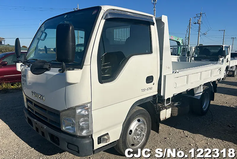 2011 Isuzu / Elf Stock No. 122318