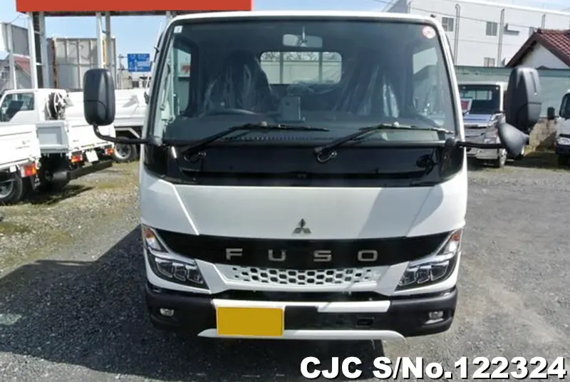 2024 Mitsubishi / Canter Stock No. 122324