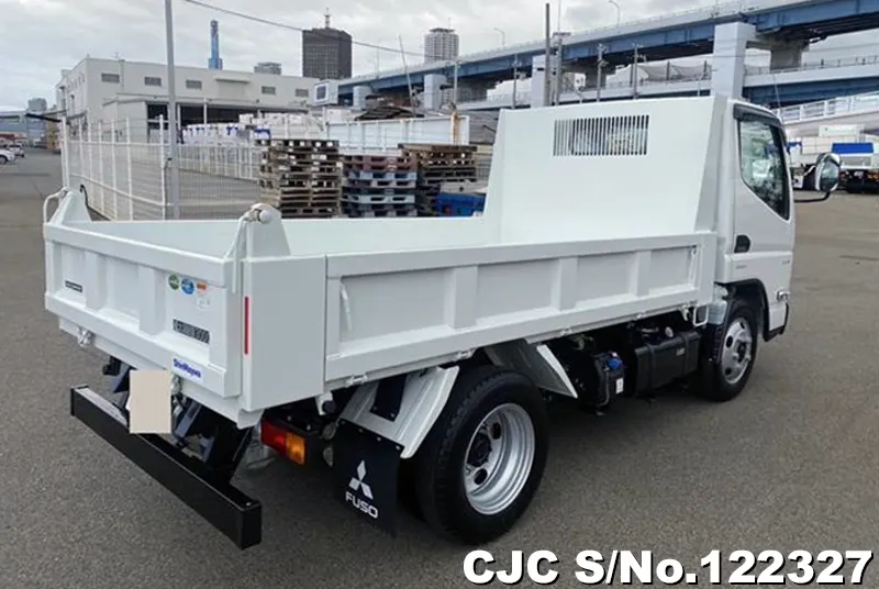 2024 Mitsubishi / Canter Stock No. 122327