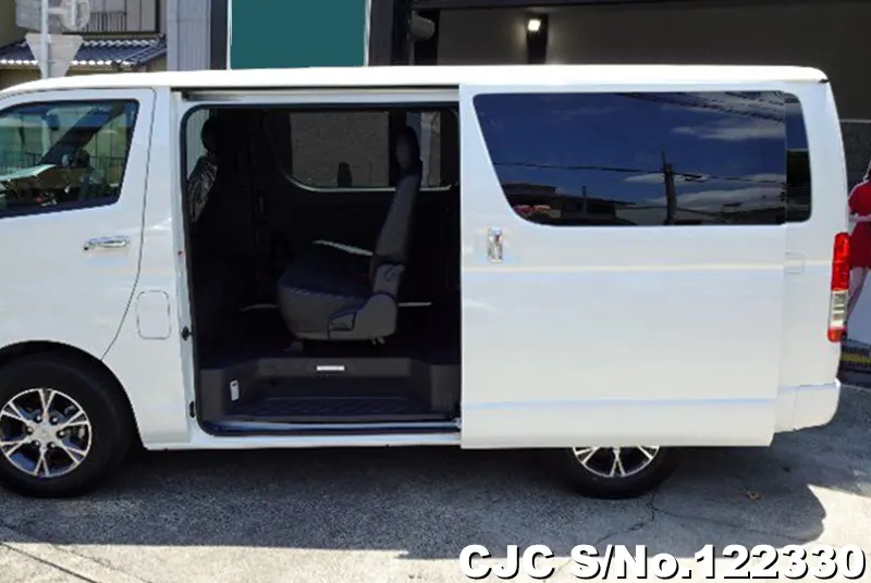 2024 Toyota / Hiace Stock No. 122330