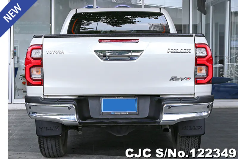 2020 Toyota / Hilux / Revo Stock No. 122349