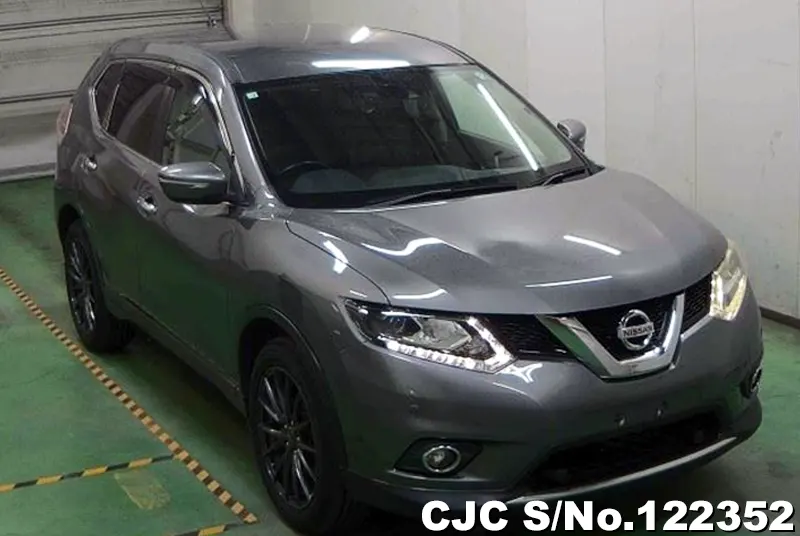 Nissan / X-Trail 2014