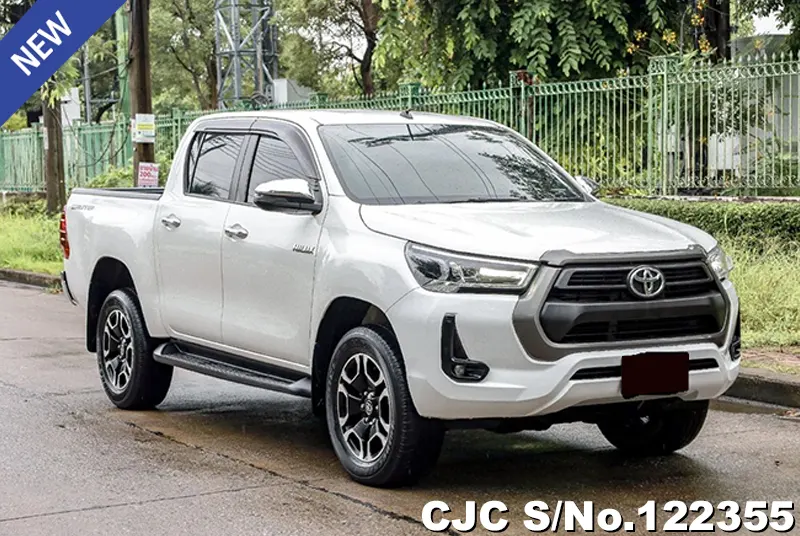 2020 Toyota / Hilux / Revo Stock No. 122355