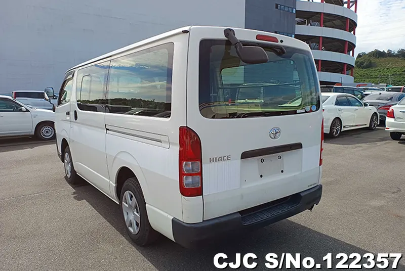 2016 Toyota / Hiace Stock No. 122357