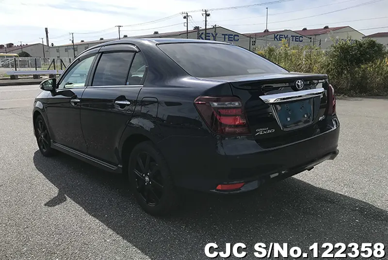 2017 Toyota / Corolla Axio Stock No. 122358