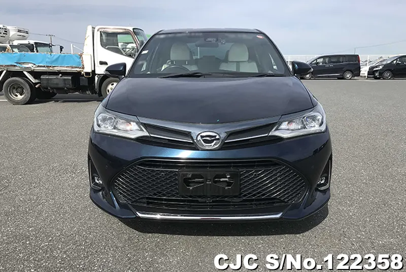 2017 Toyota / Corolla Axio Stock No. 122358