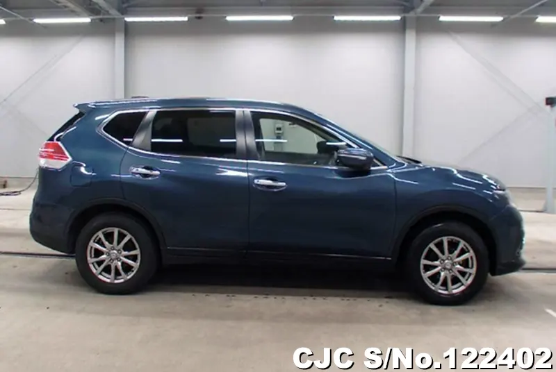 2015 Nissan / X-Trail Stock No. 122402