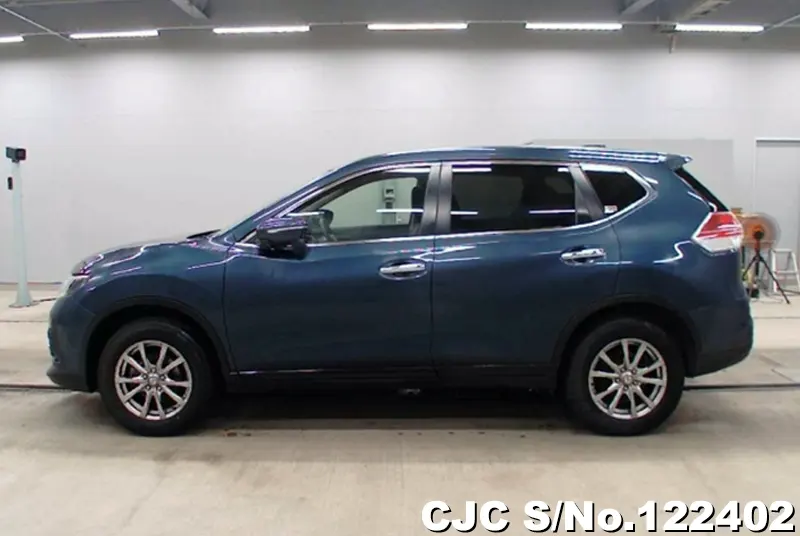 2015 Nissan / X-Trail Stock No. 122402