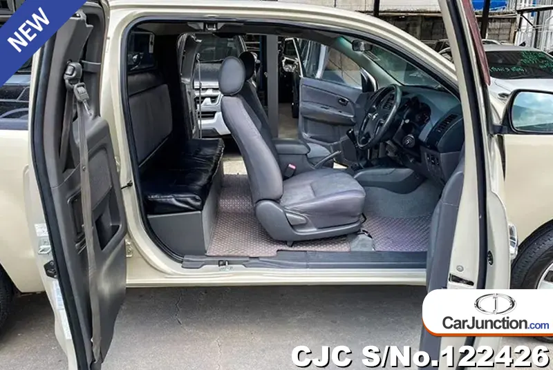 2011 Toyota / Hilux / Vigo Stock No. 122426