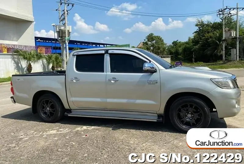 2013 Toyota / Hilux / Vigo Stock No. 122429