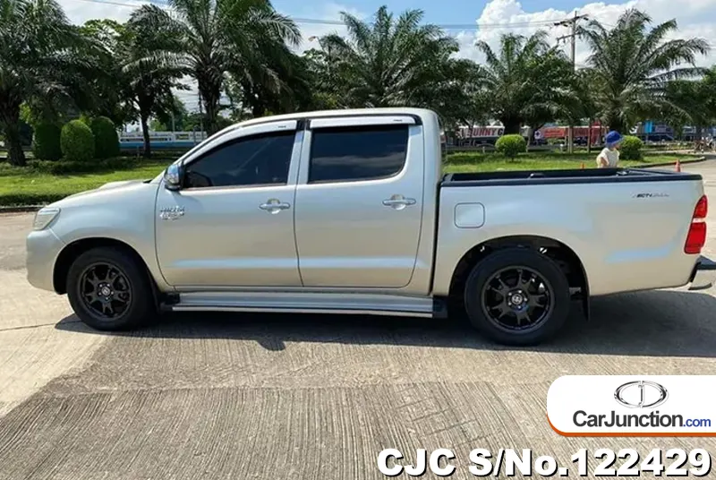 2013 Toyota / Hilux / Vigo Stock No. 122429