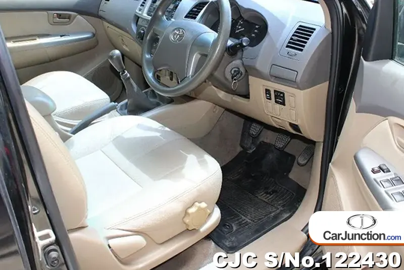 2011 Toyota / Hilux / Vigo Stock No. 122430