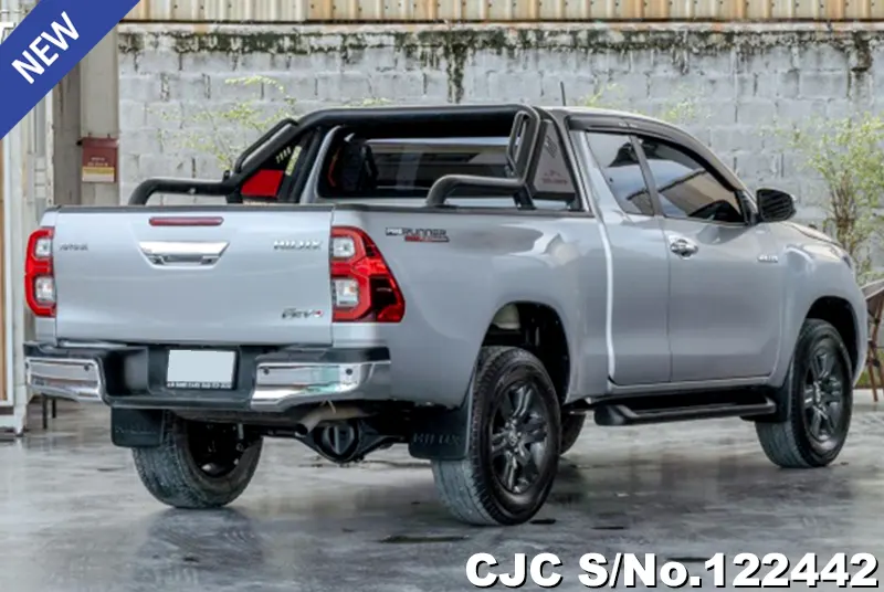 2021 Toyota / Hilux / Revo Stock No. 122442