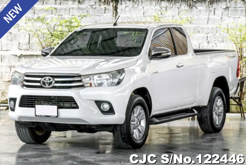 2016 Toyota / Hilux / Revo Stock No. 122446