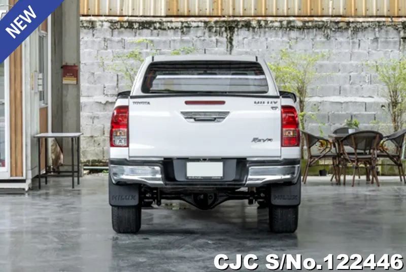 2016 Toyota / Hilux / Revo Stock No. 122446