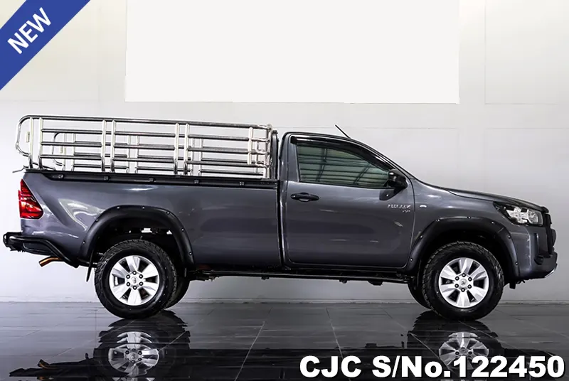 2021 Toyota / Hilux / Revo Stock No. 122450