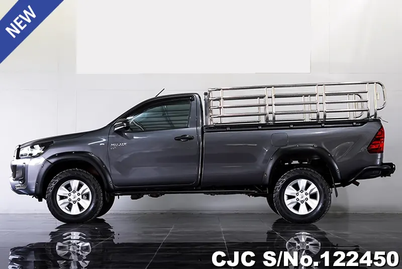 2021 Toyota / Hilux / Revo Stock No. 122450