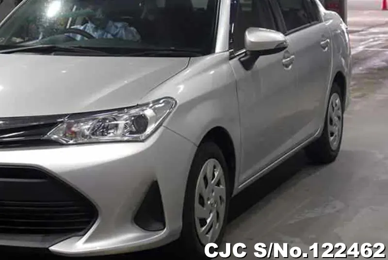 2019 Toyota / Corolla Axio Stock No. 122462