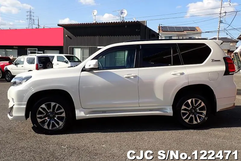 2023 Toyota / Land Cruiser Prado Stock No. 122471