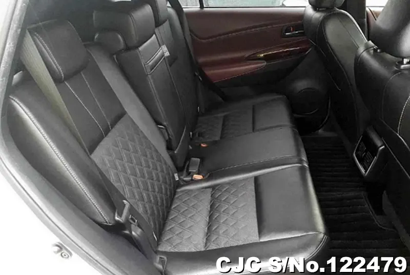 2015 Toyota / Harrier Stock No. 122479