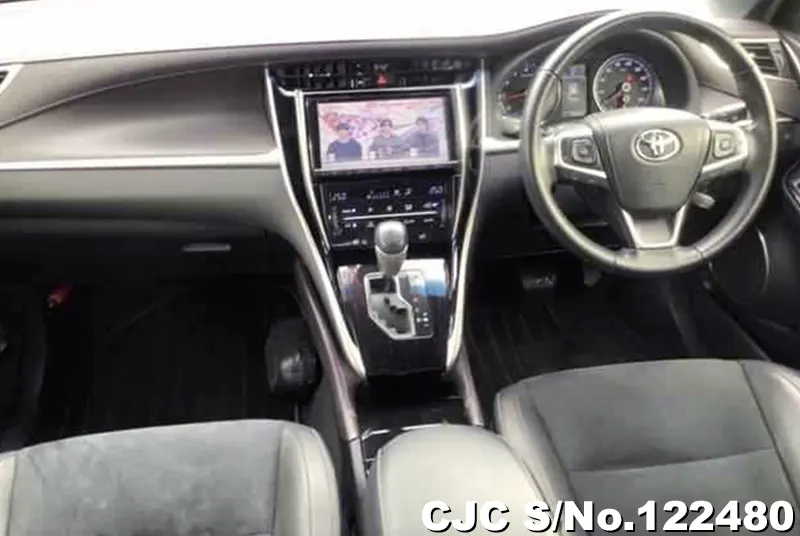 2015 Toyota / Harrier Stock No. 122480