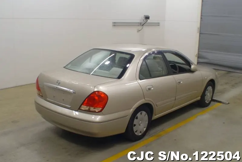 2005 Nissan / Bluebird Sylphy Stock No. 122504