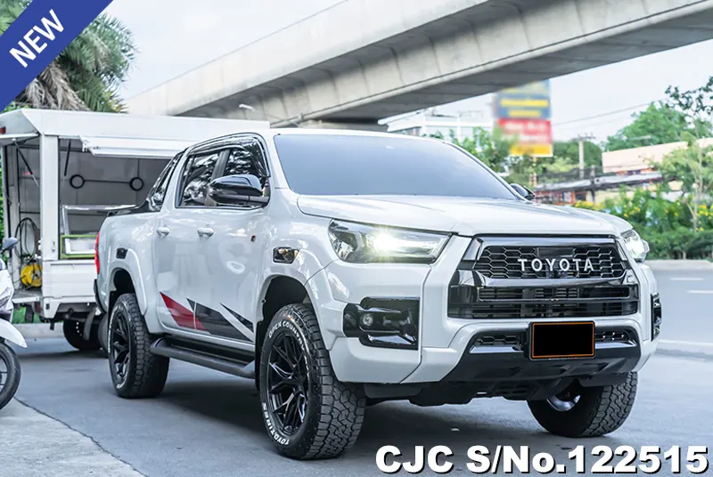 2023 Toyota / Hilux / Revo Stock No. 122515