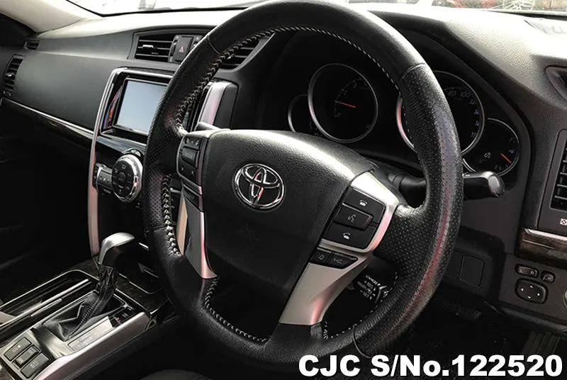 2017 Toyota / Mark X Stock No. 122520