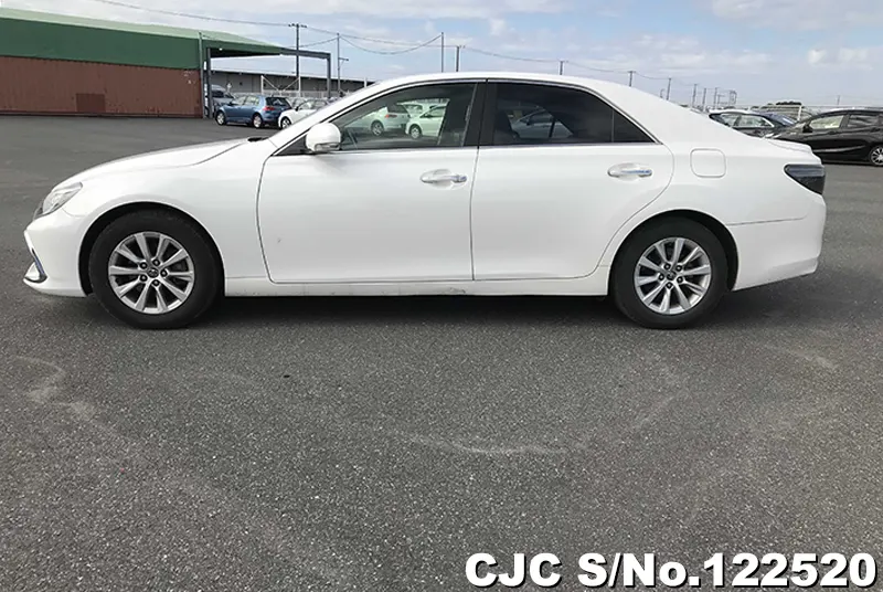 2017 Toyota / Mark X Stock No. 122520