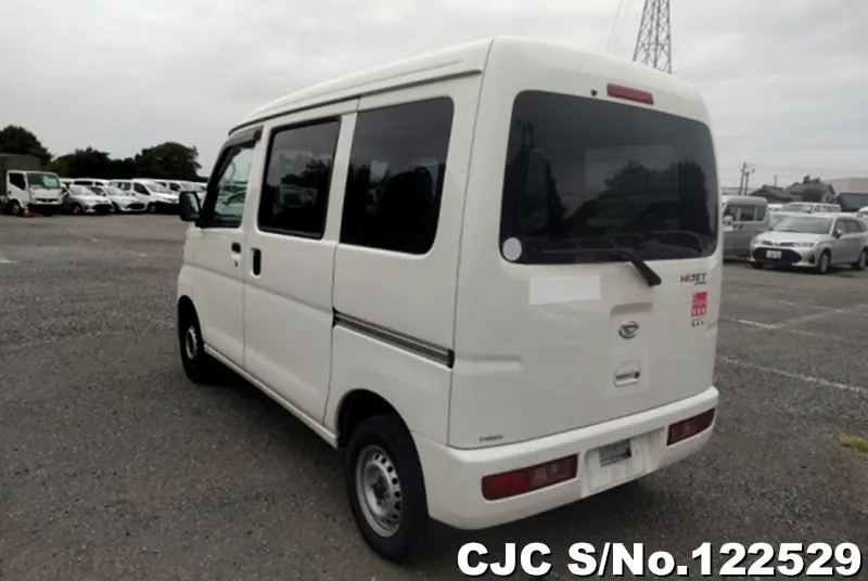 2017 Daihatsu / Hijet Van Stock No. 122529