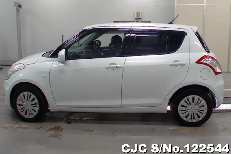 2015 Suzuki / Swift Stock No. 122544