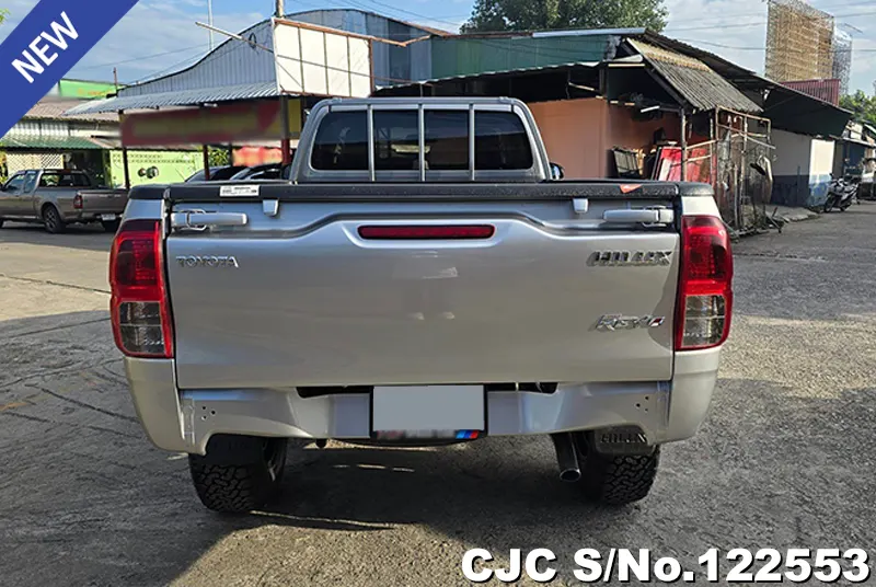 2021 Toyota / Hilux / Revo Stock No. 122553